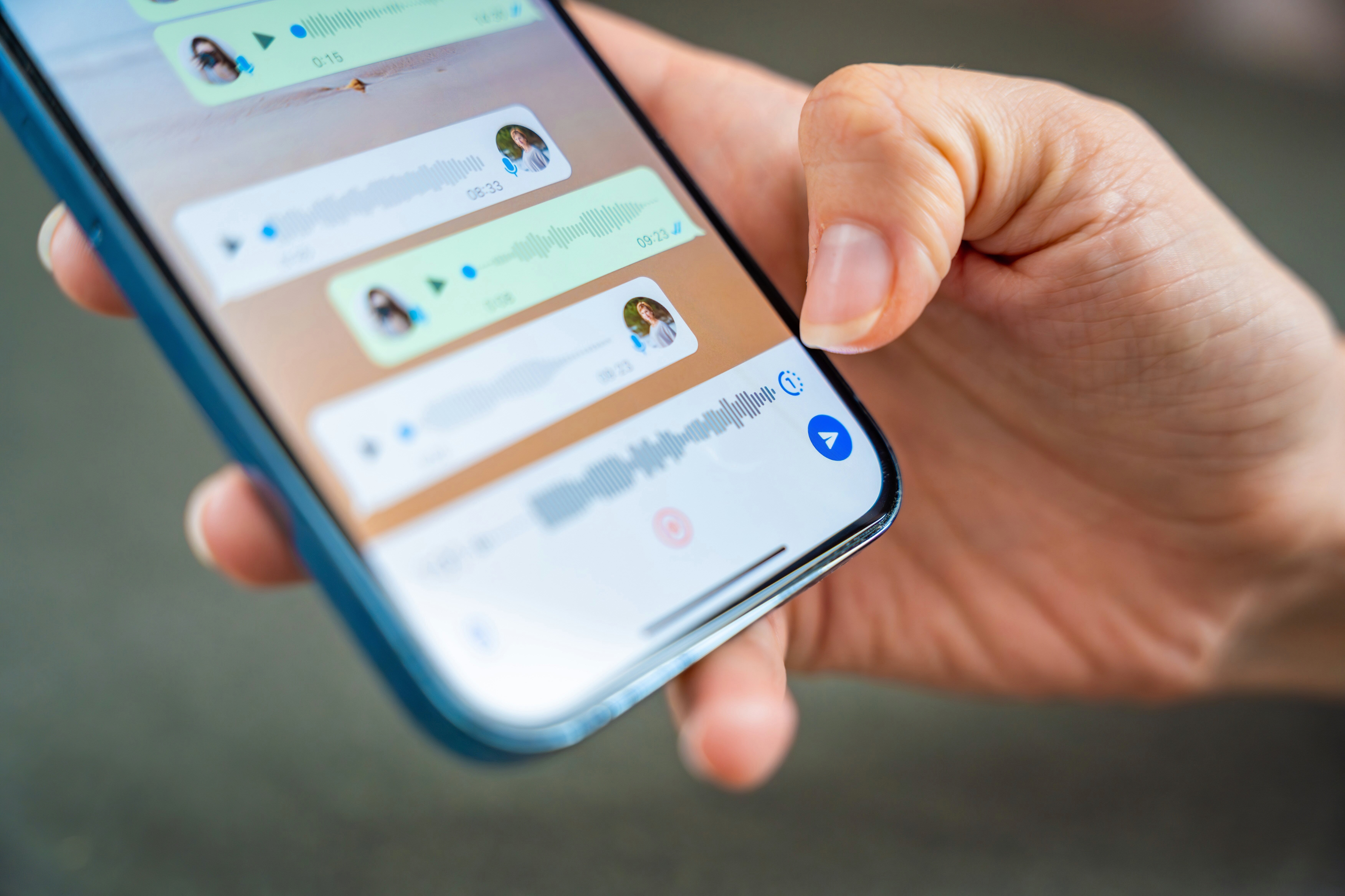 Vos conversations sur vos applis préférées : une mine d'or pour l'assistant du groupe Meta.© Tatiana Diuvbanova / Shutterstock