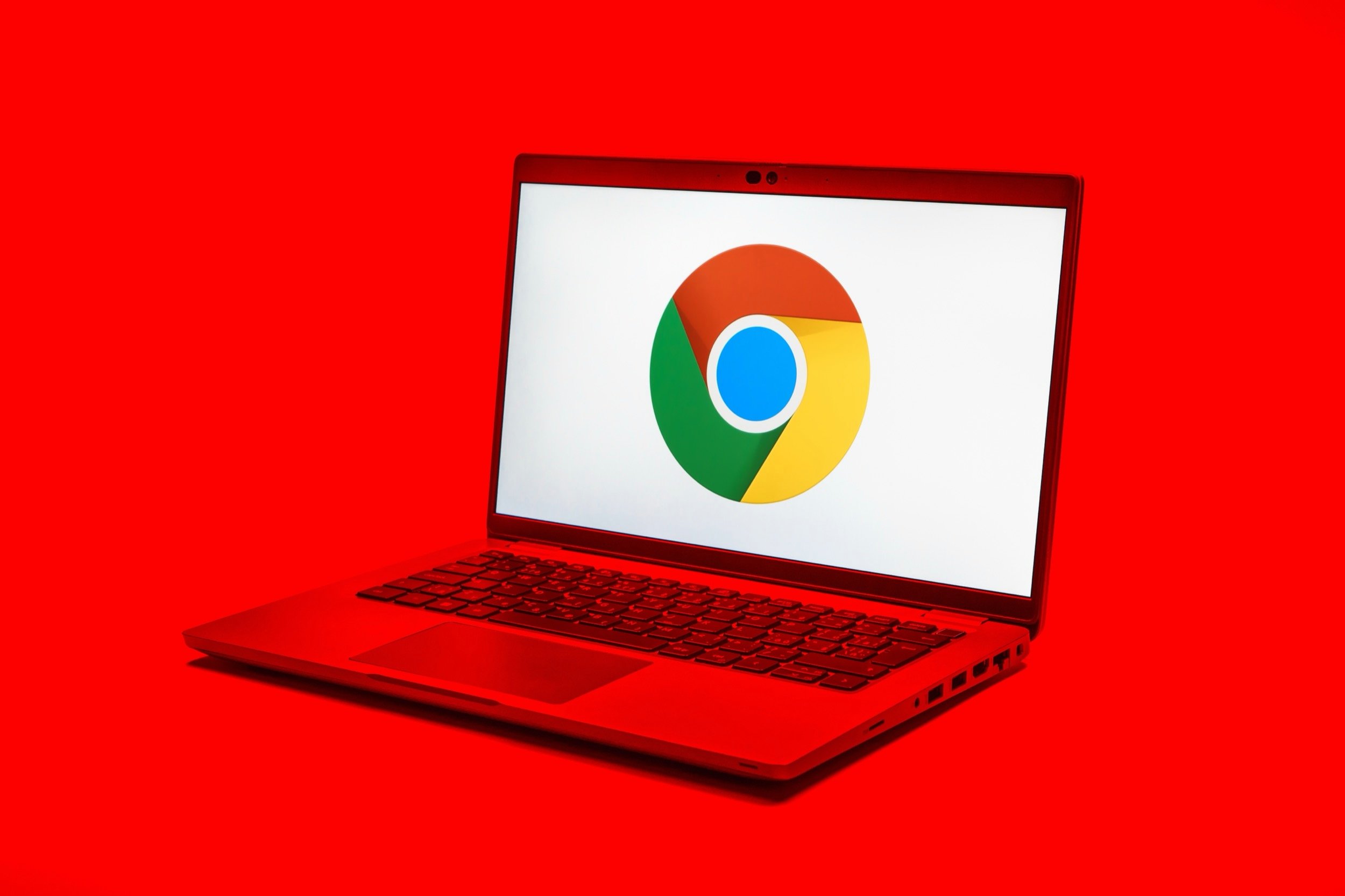 Vous avez installé une extension YouTube, DeepSeek ou VPN sur Chrome ? Vos données sont peut-être en danger. © JarTee / Shutterstock