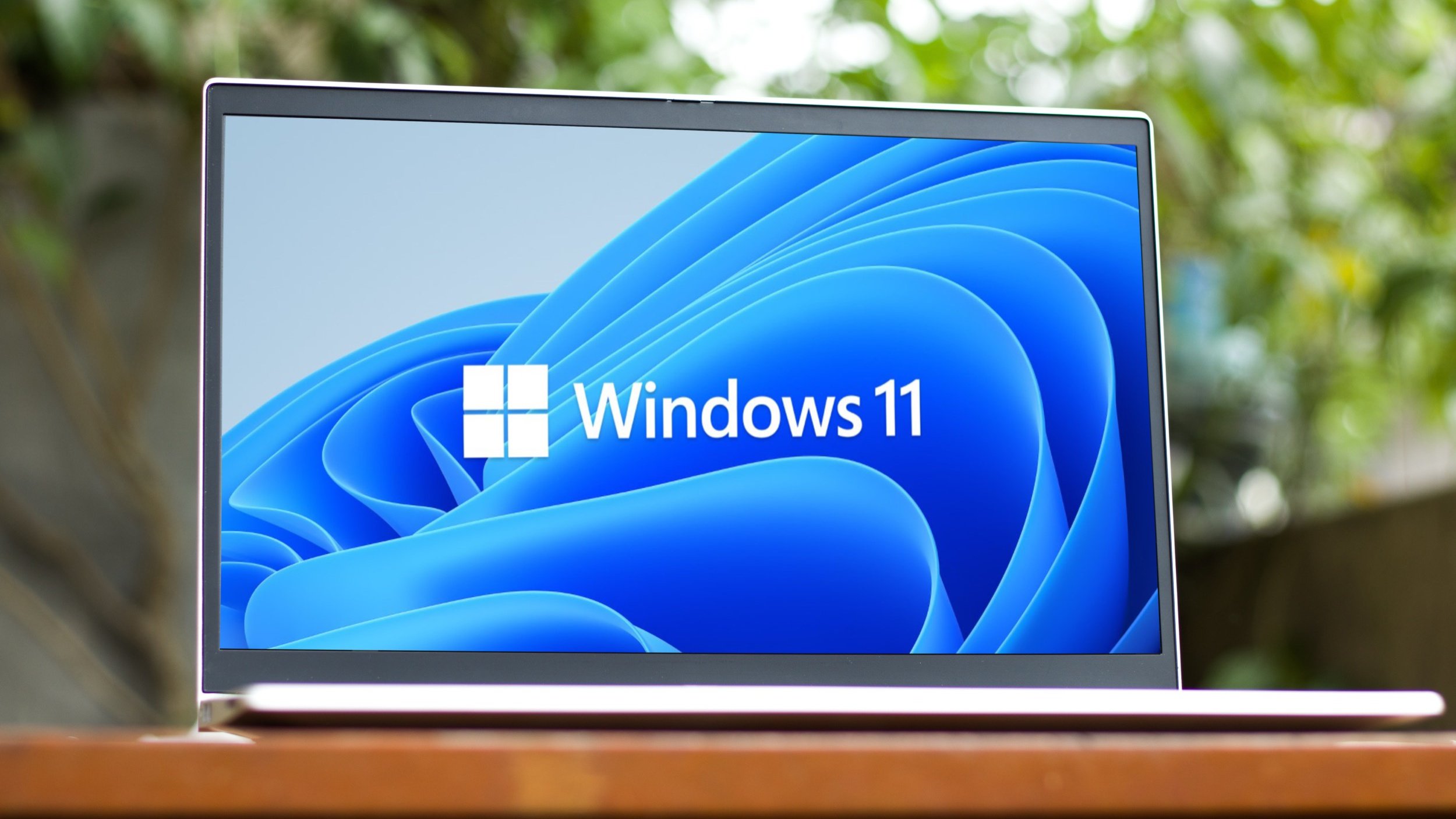 Le Patch Tuesday d’août fait planter Teams et Outlook sur Windows 11 ARM. © sdx15 / Shutterstock