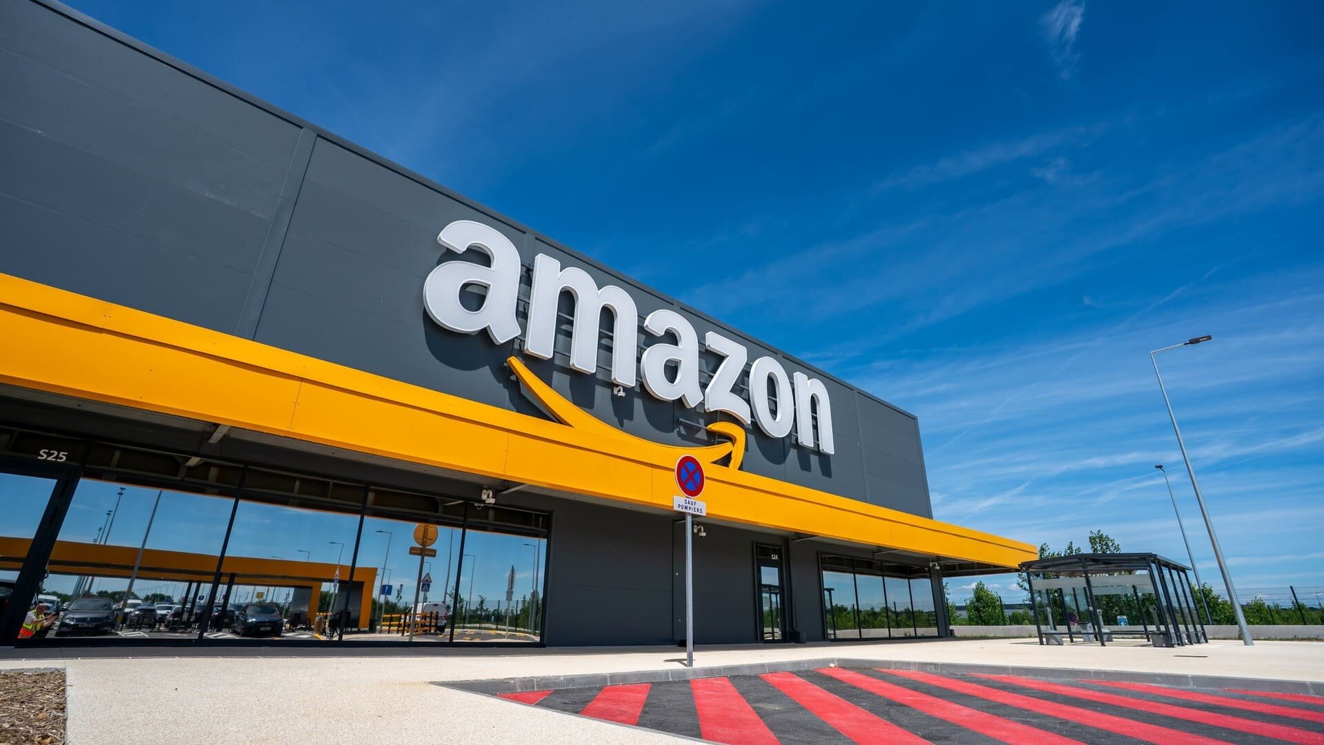 Ce nouveau centre Amazon du Rhône promet 1 500 CDI d'ici fin 2026. © Jean-François Mestre / Amazon