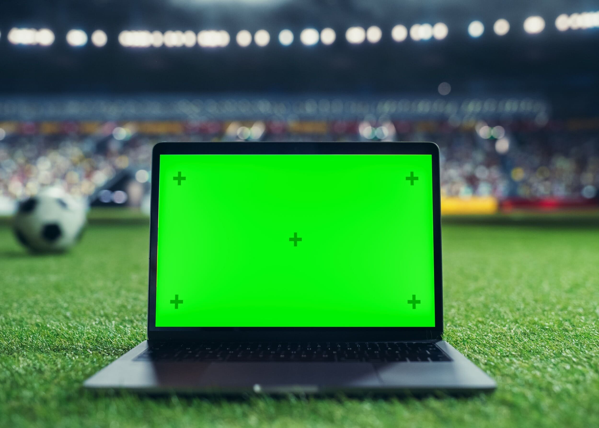 Les VPN d'un côté, Canal+ et la LFP de l'autre, s'opposent en justice © Gorodenkoff / Shutterstock