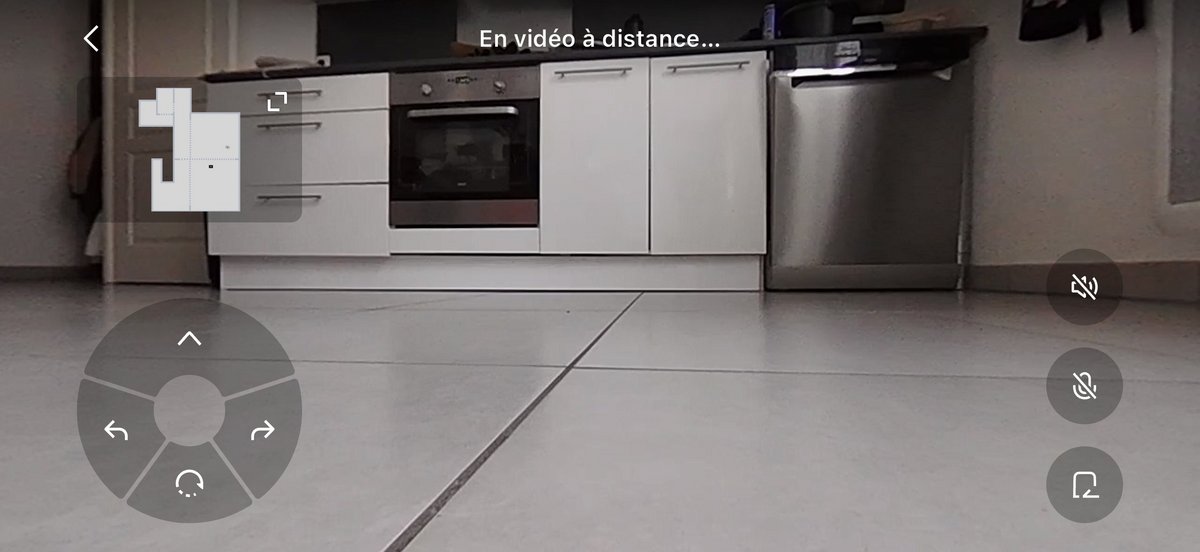 Une surveillance vidéo, classique des aspirateurs aujourd'hui ©Mathieu Grumiaux pour Clubic