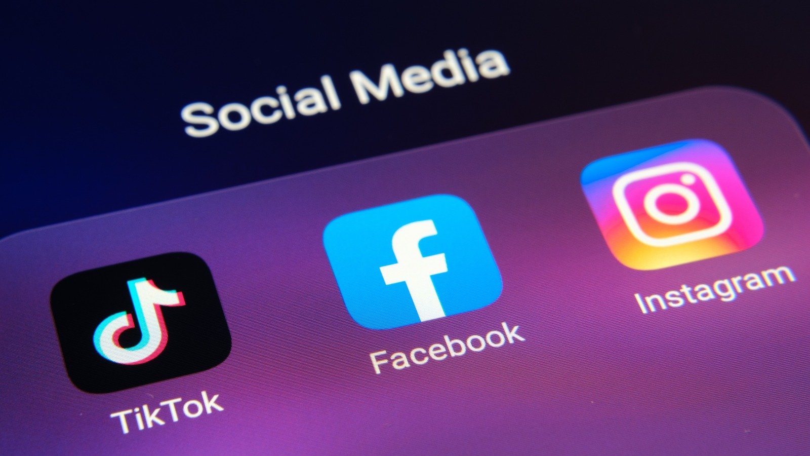 Les cybercriminels ont diffusé ces publicités sur Facebook, Instagram et TikTok - ©Ascannio / Shutterstock