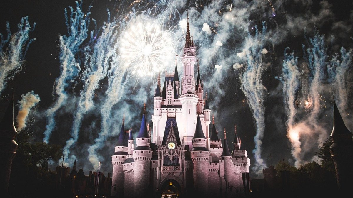 Non, le trimestre n'aura pas été si joyeux et festif (Château du Walt Disney World Resort © Pixabay)