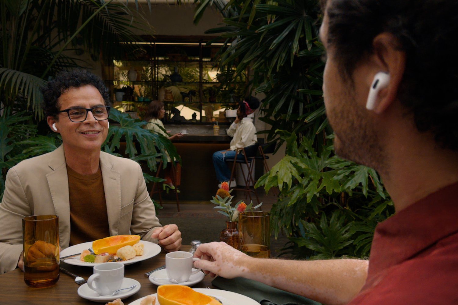 Démonstration de la traduction en temps réel par Apple. ©Apple