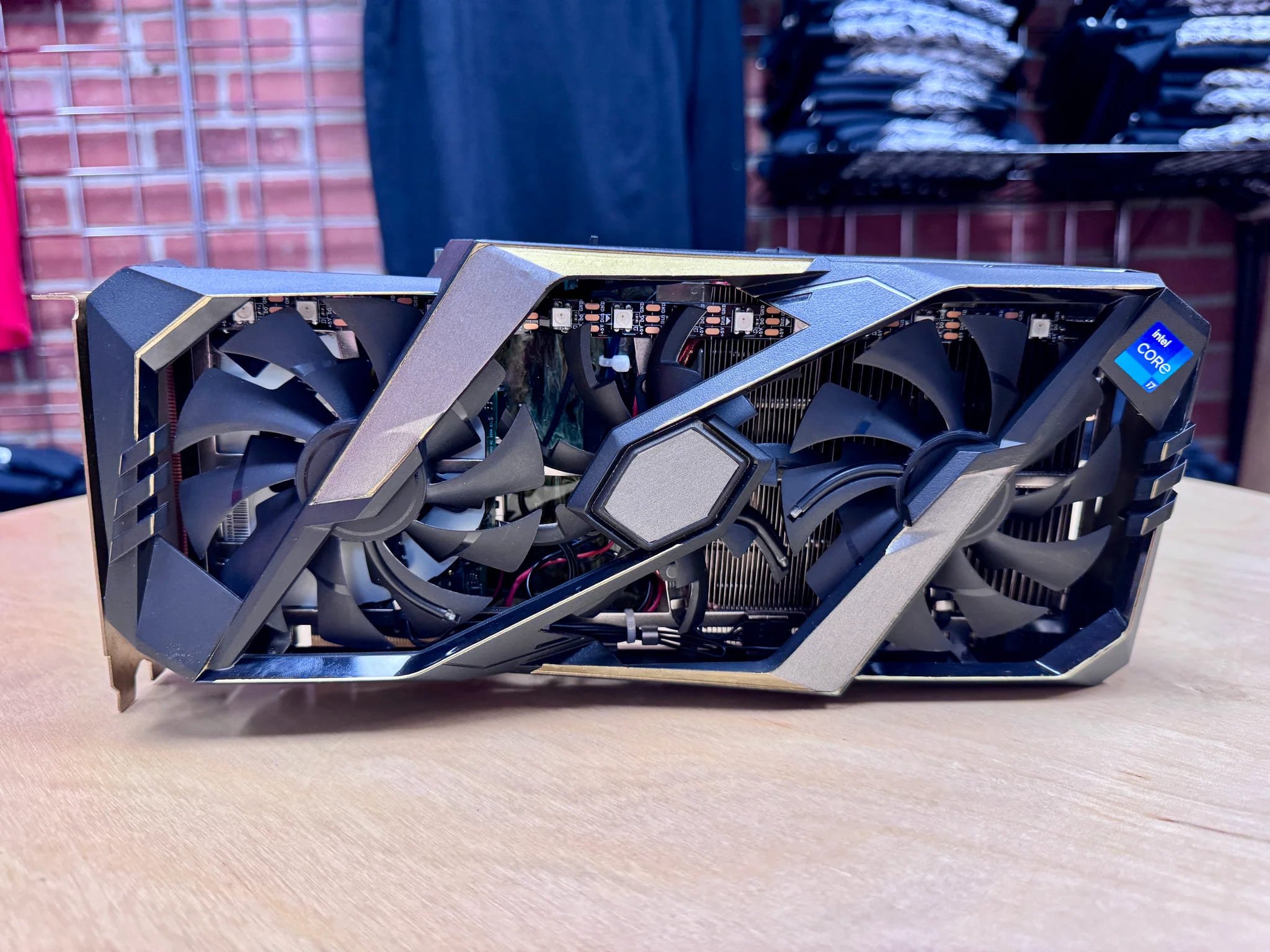 Une étiquette "Intel Core i7" a même été collée - © CherryTree