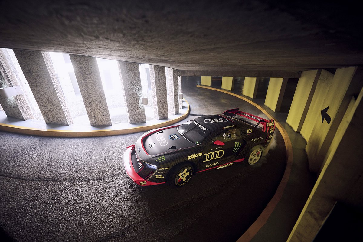 Pour son dernier balet, le drifteur et pilote de rallye Ken Block s'offre Mexico ©Audi