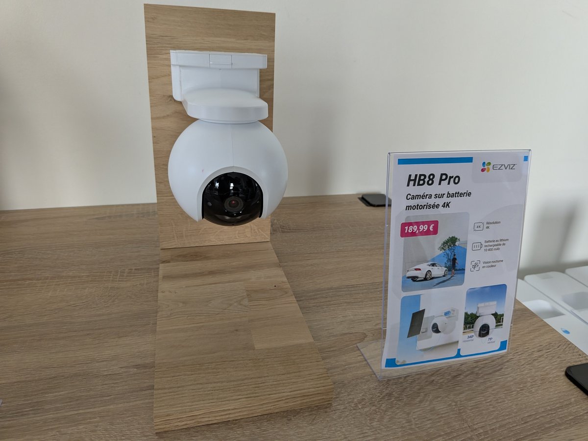 La HB8 Pro est une caméra de vidéosurveillance extérieure capable de filmer à 360° et en 4K. ©Nicolas Guyot