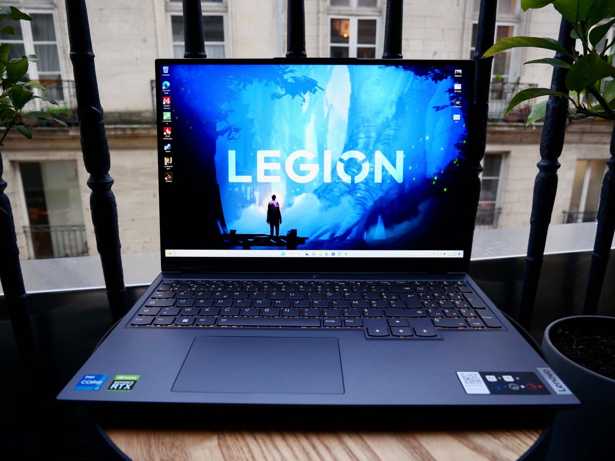 Lenovo Legion 5i Pro (2022)-6