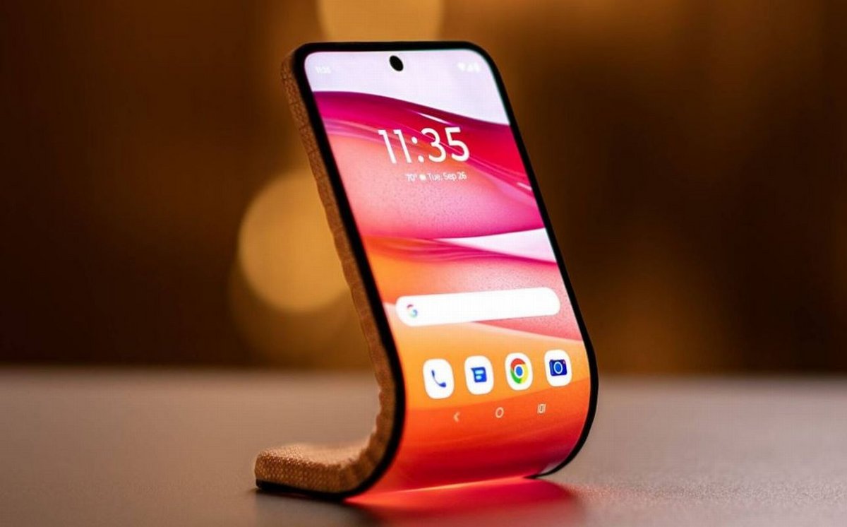 Motorola pousse très (trop ?) loin le concept de smartphone pliant © Motorola