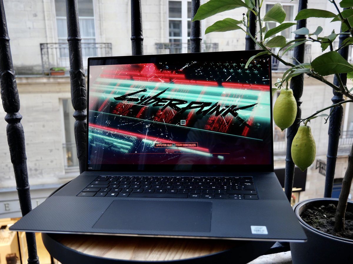 Cyberpunk 2077 sur le XPS 17 ? C'est possible ! // © Nathan Le Gohlisse pour Clubic