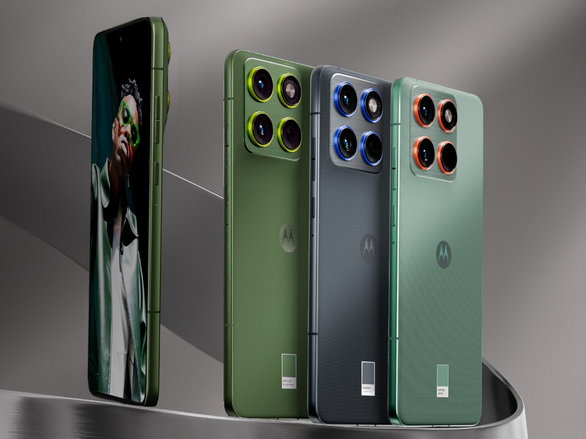 Les trois finitions du Edge 70. ©Motorola