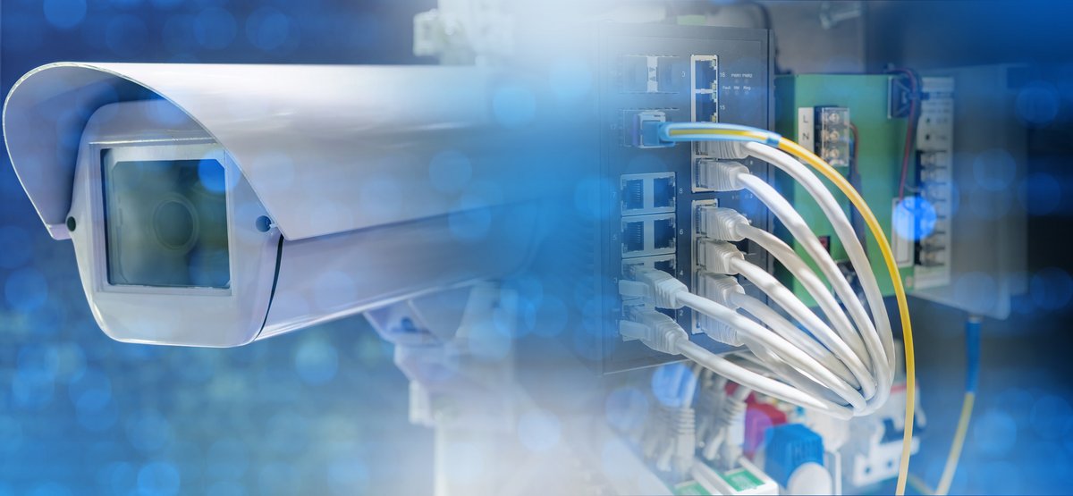 Performant, le système d'alarme filaire est pourtant peu privilégié hors maison neuve du fait de sa complexité d'installation © Shutterstock
