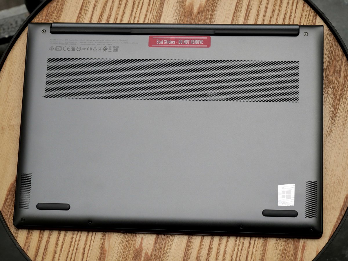 Lenovo Yoga Slim 7 Pro-7