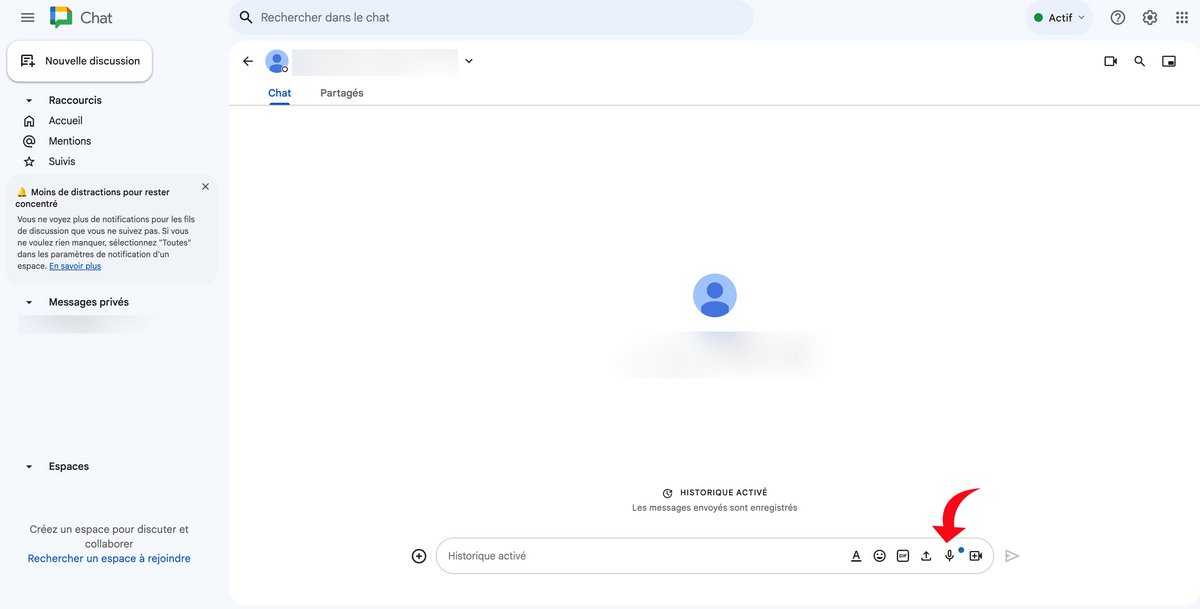 Le micro pour envoyer une note vocale sur Google Chat © Mathilde Rochefort pour Clubic