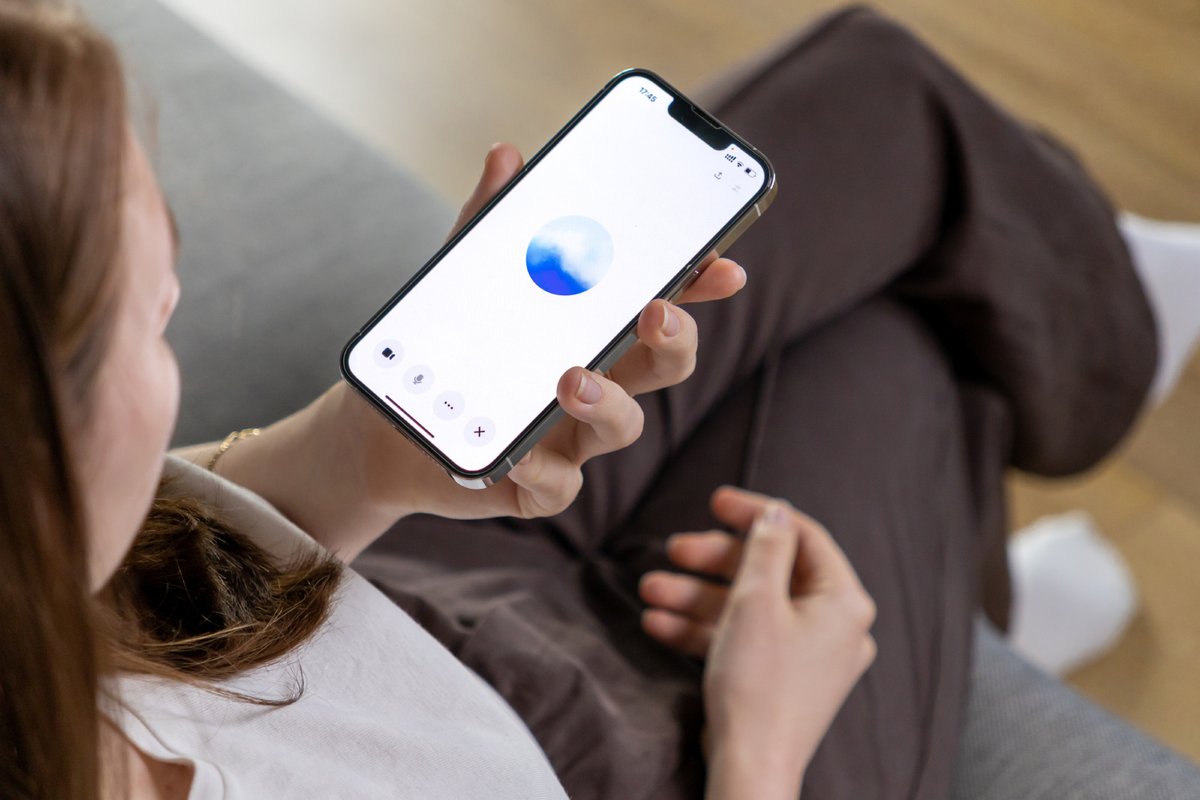 L'ancien mode vocal sur ChatGPT. ©aileenchik / Shutterstock