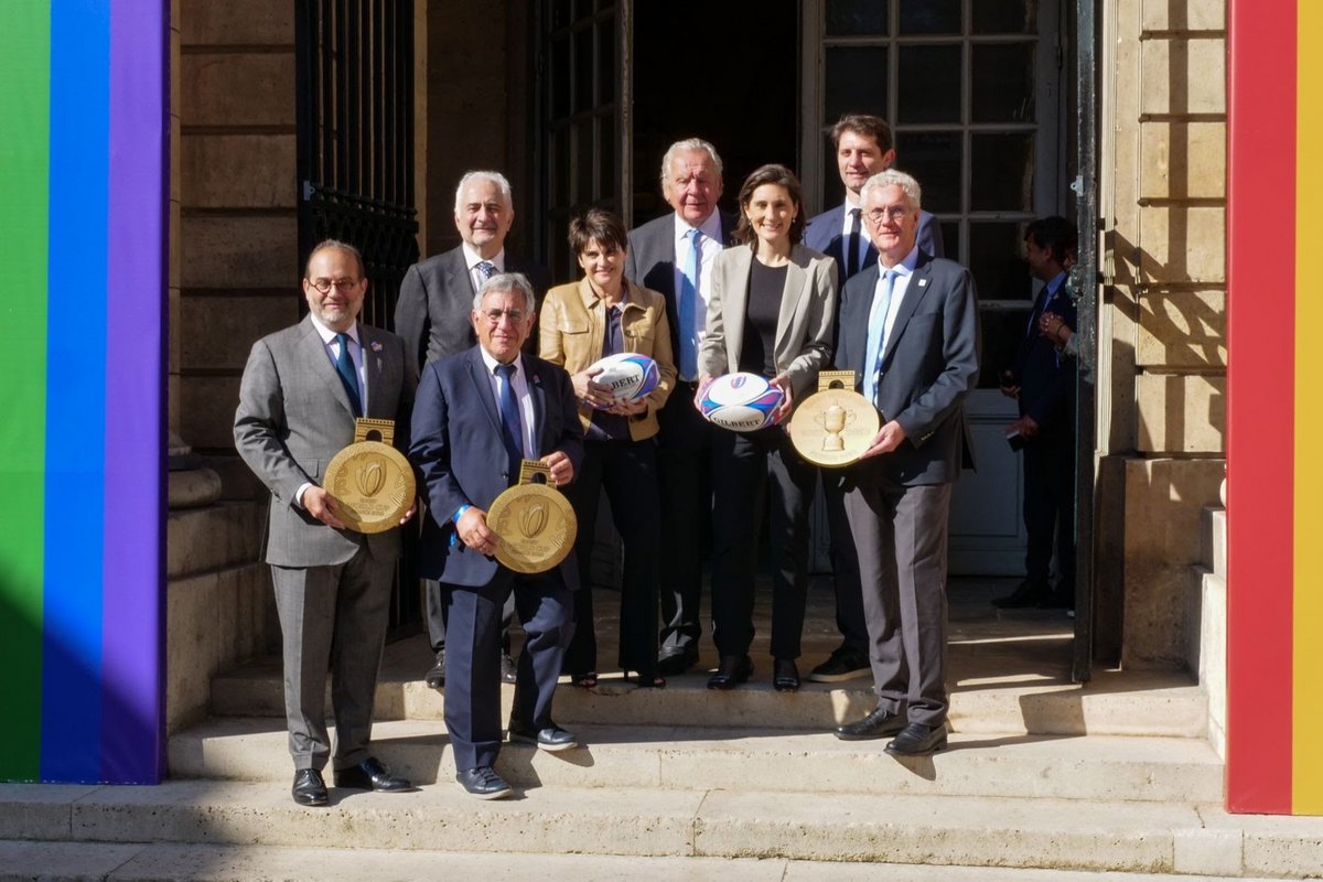 Les médailles de la Coupe du monde de rugby 2023, présentées par Orange et la Monnaie de Paris le 31 mai 2023 © Orange / La Monnaie de Paris