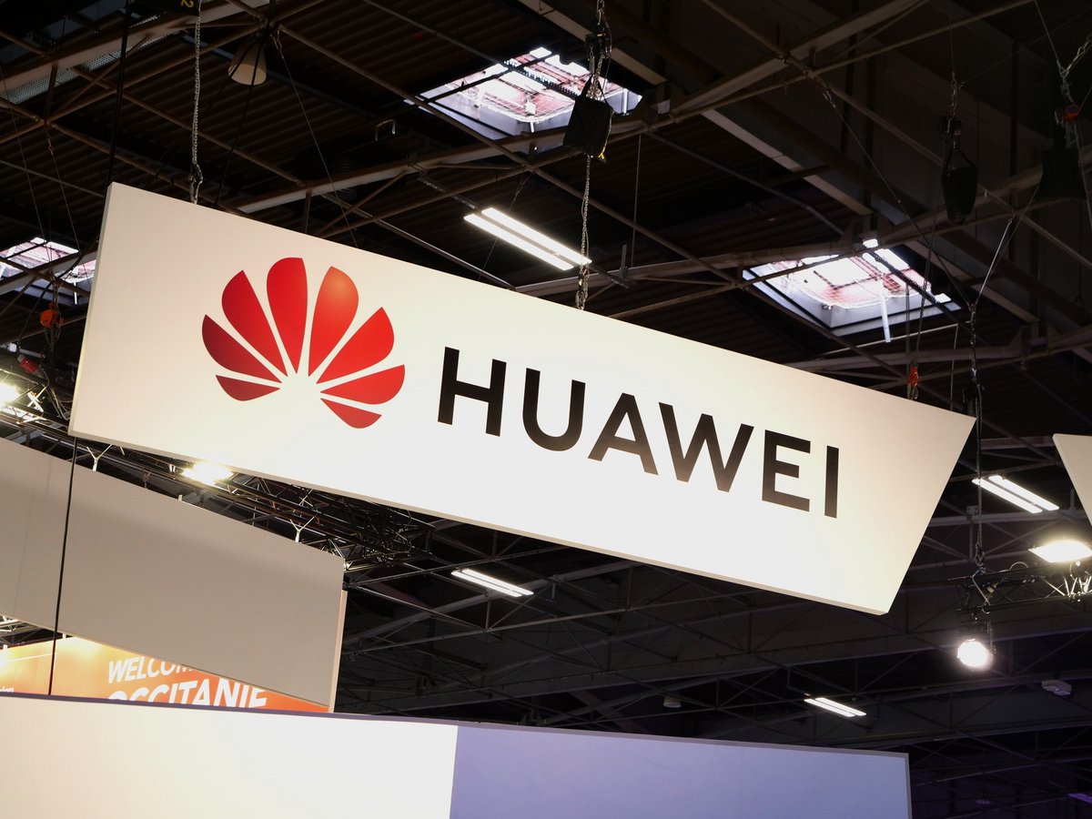 Un panneau Huawei, à VivaTech cette année à Paris © Alexandre Boero / Clubic