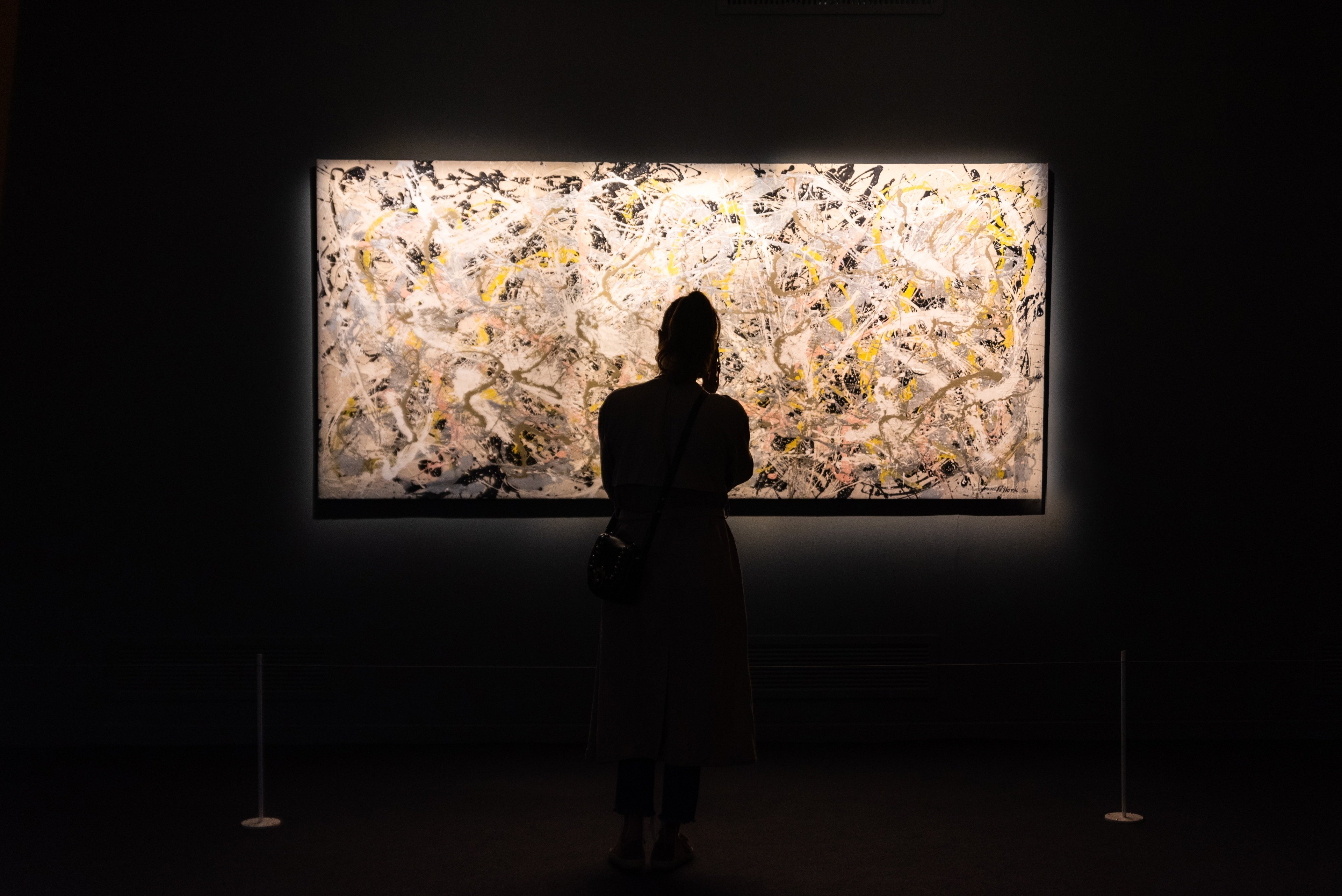 Le Centre Pompidou rallume ses lumières... sur les écrans Samsung. © Sianstock / Shutterstock