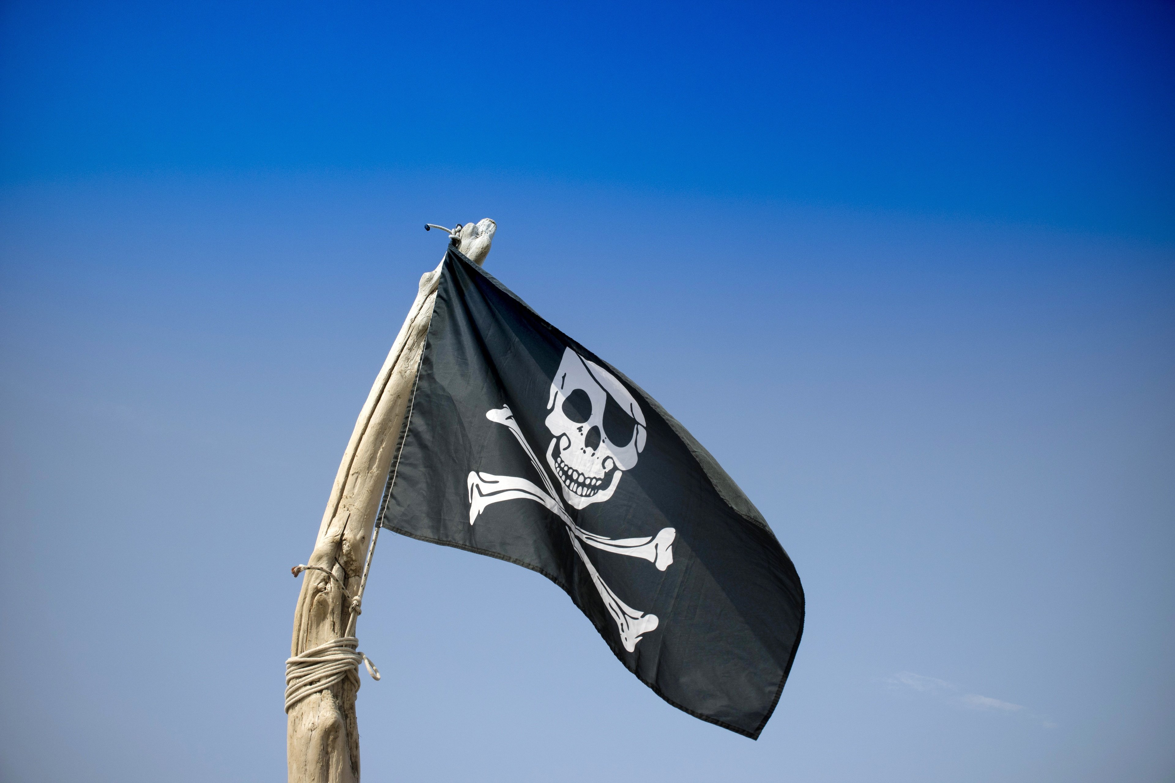 La lutte contre le piratage menace l'équilibre d'internet selon Quad9. © High fliers / Shutterstock