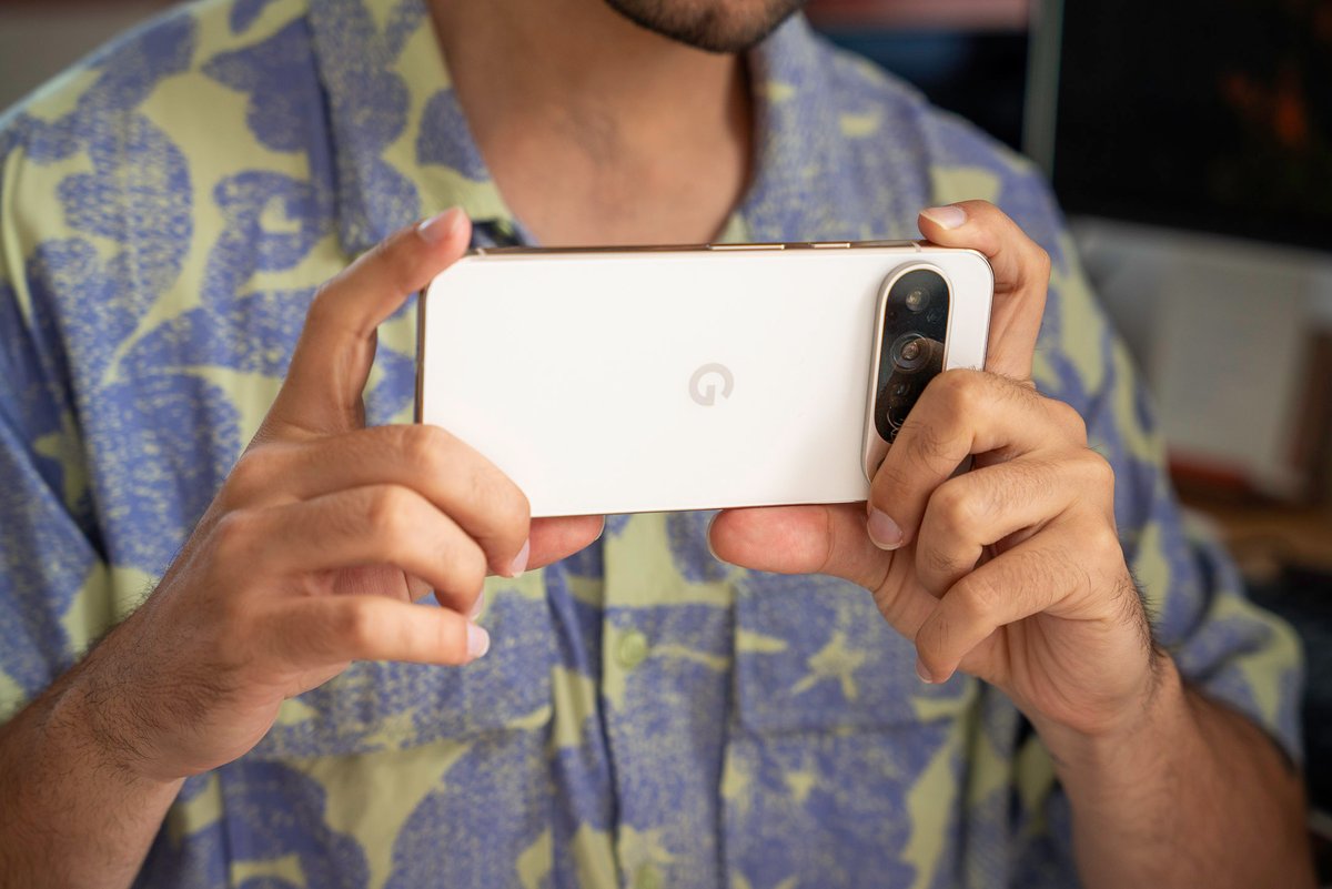 Le nouveau smartphone Google Pixel 9 est officiellement disponible depuis hier, jeudi 22 août© Pierre Crochart pour Clubic.com