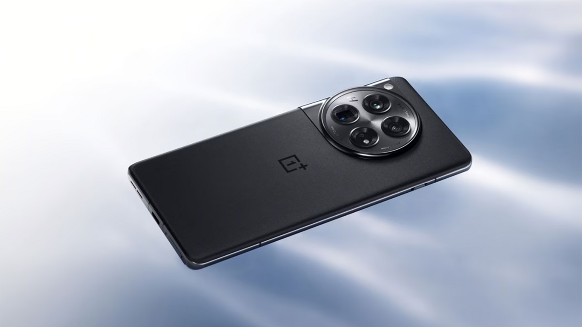 Le OnePlus 12 est le dernier fer de lance de la marque chinoise © OnePlus