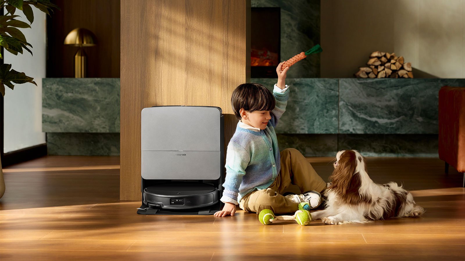 Le Saros 20 franchit les seuils jusqu’à 8,8 cm, pour un ménage autonome et sans obstacles, même à l’étage. ©Roborock