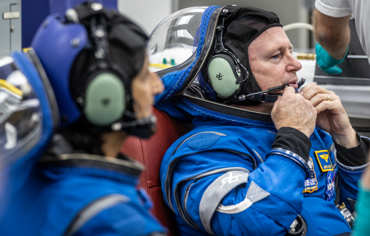 Butch Wilmore et Sunita Williams avant leur vol à bord de Starliner © NASA