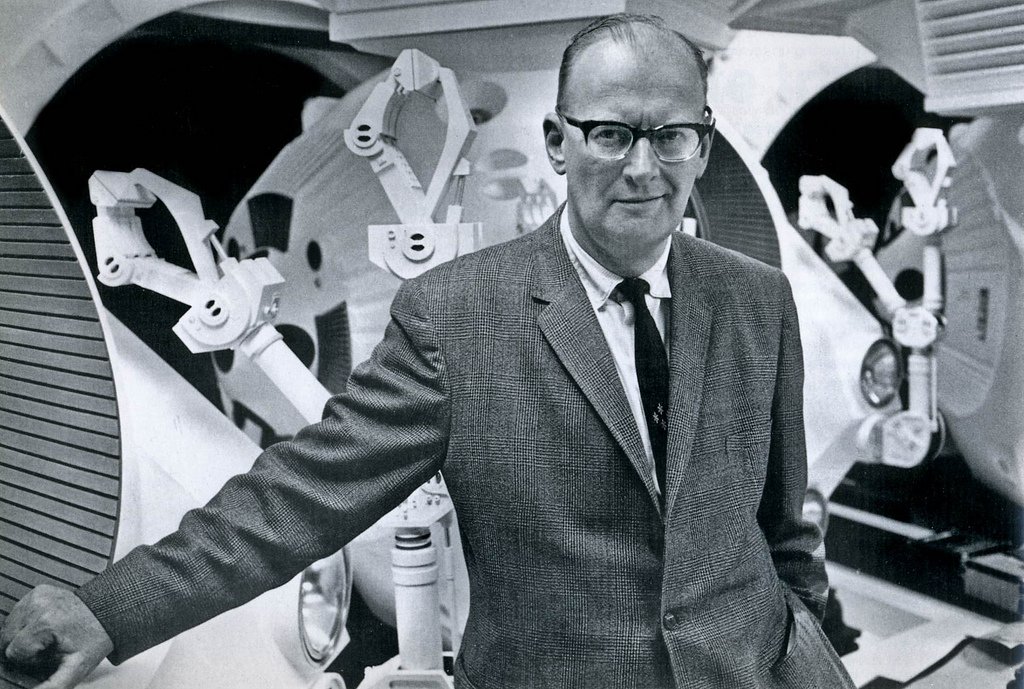 Des cendres du célèbre auteur Arthur C. Clarke faisaient partie du trajet lunaire. ©  Wikimedia Commons