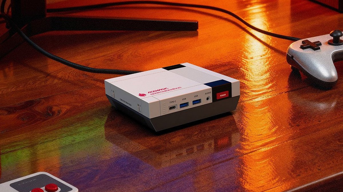 Difficile de parler de simple inspiration, le Retro X5 est presque un clone de la Nintendo NES. ©VideoCardz