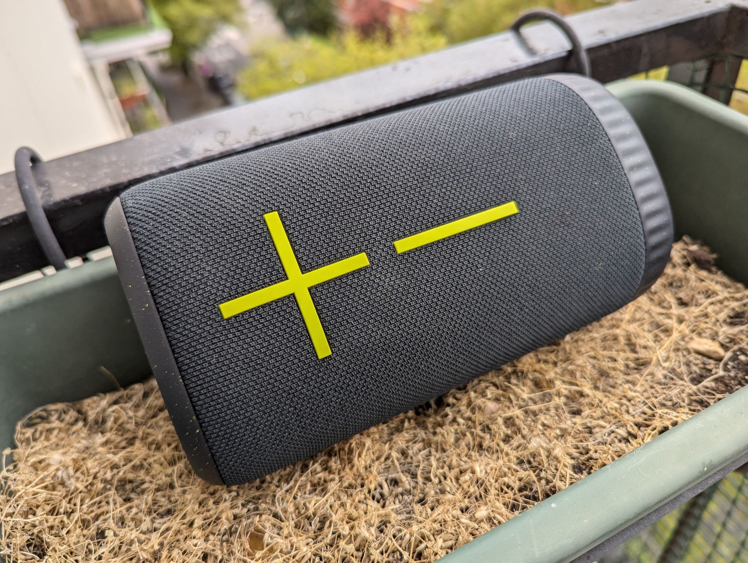 Que vaut donc cette nouvelle enceinte Bluetooth d'Ultimate Ears ? © Guillaume Fourcadier pour Clubic