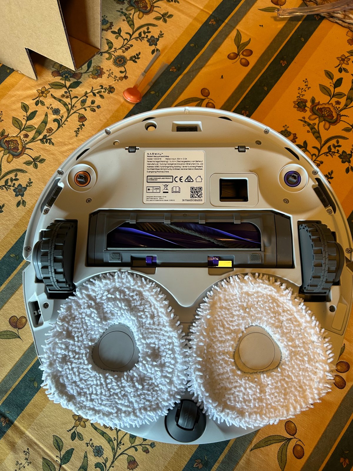 Le robot laveur Narwal Freo Z10 vu par Eric.