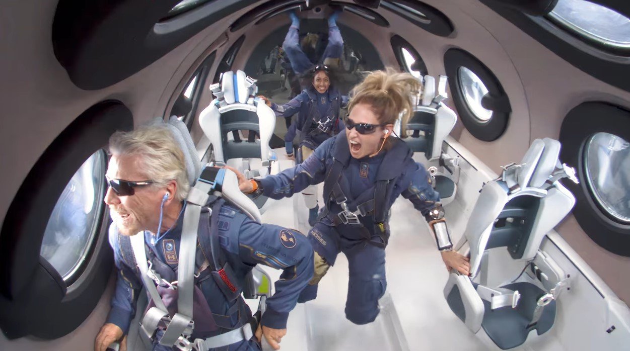 © Virgin Galactic