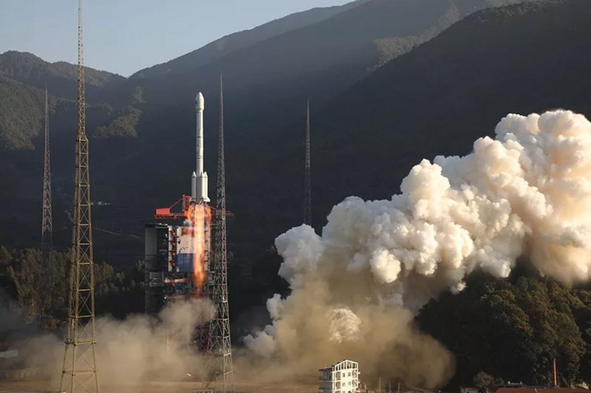 Décollage d'un lanceur CZ-3B depuis le centre de Xichang en 2019. Crédits CASC