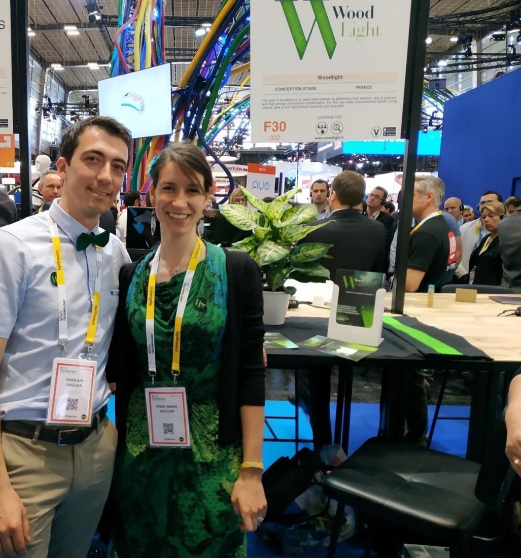 Rose-Marie et Ghislain Auclair, fondateurs de Woodlight, à Vivatech © Ghislain Auclair sur LinkedIn