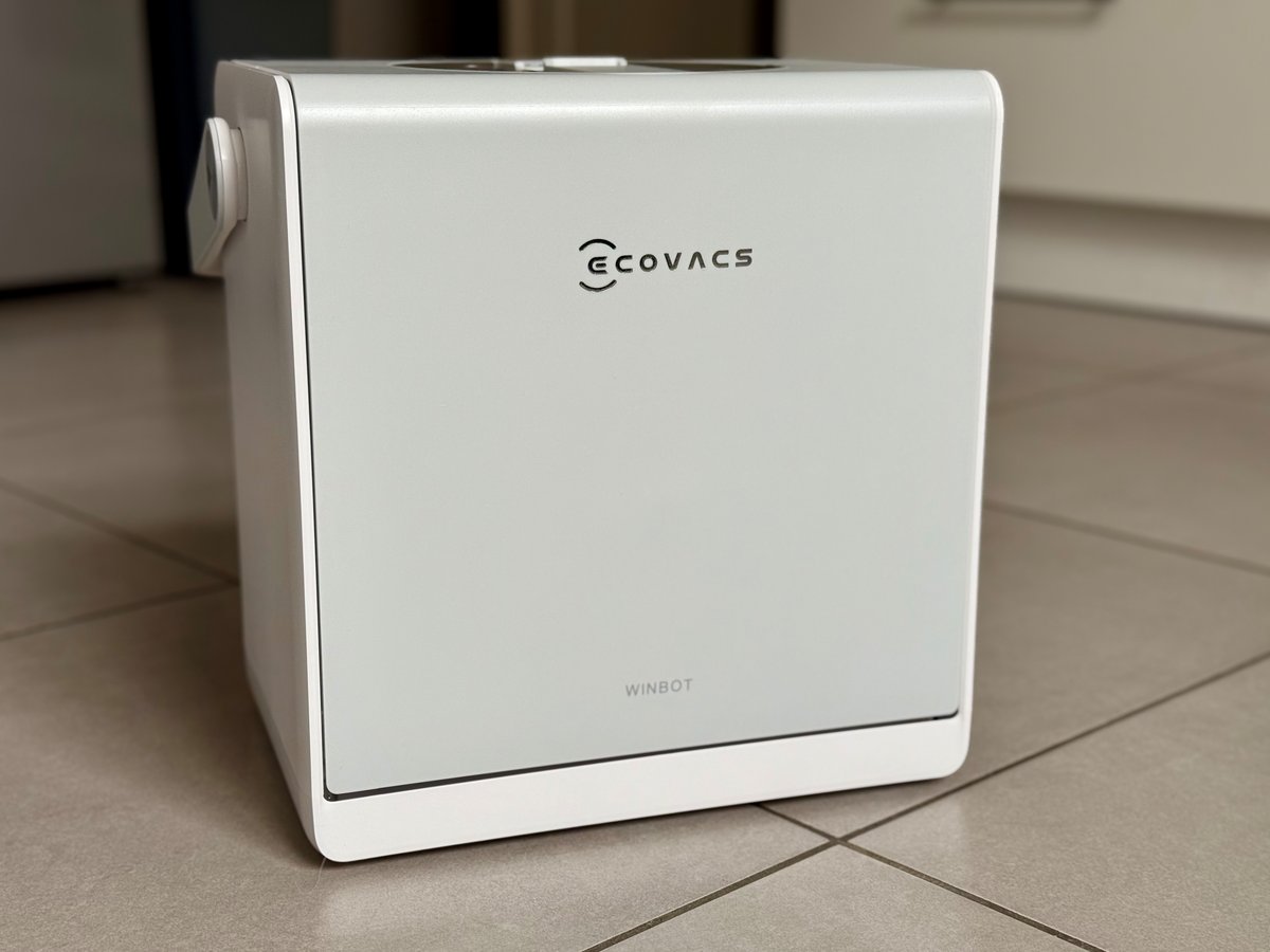 Ecovacs Winbot W2S OMNI Station