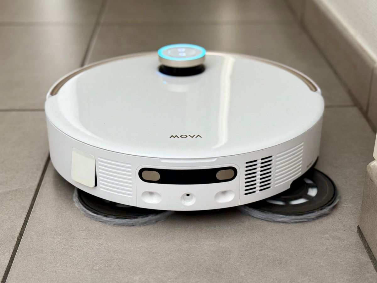 La serpillère extensible pour laver le long des murs © Mathieu Grumiaux pour Clubic.com