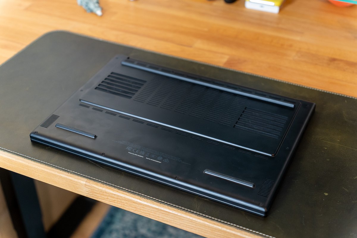 Razer Blade 16 2025