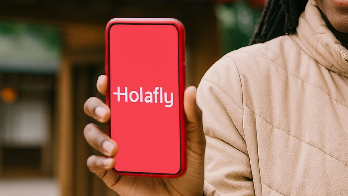 Holafly est idéal pour un usage intensif au Japon, avec data illimitée pour naviguer, traduire ou partager sans se soucier des gigas - © OpenAI | Axel Reghis
