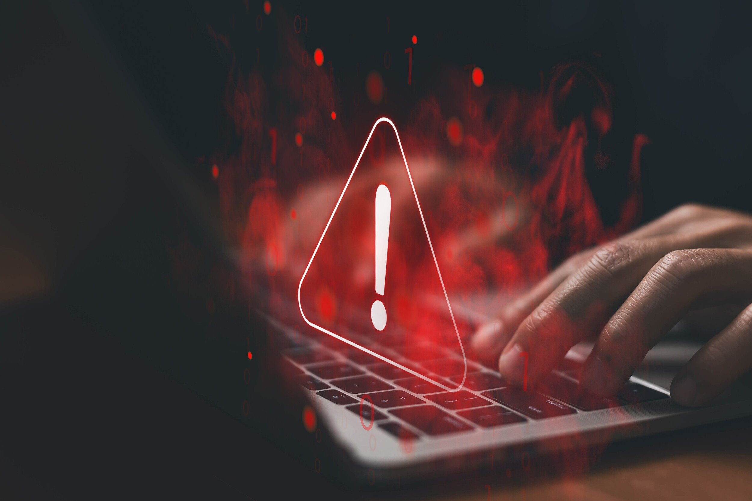 Une grosse usine est à l'arrêt en France, à cause d'une cyberattaque. © Shutterstock