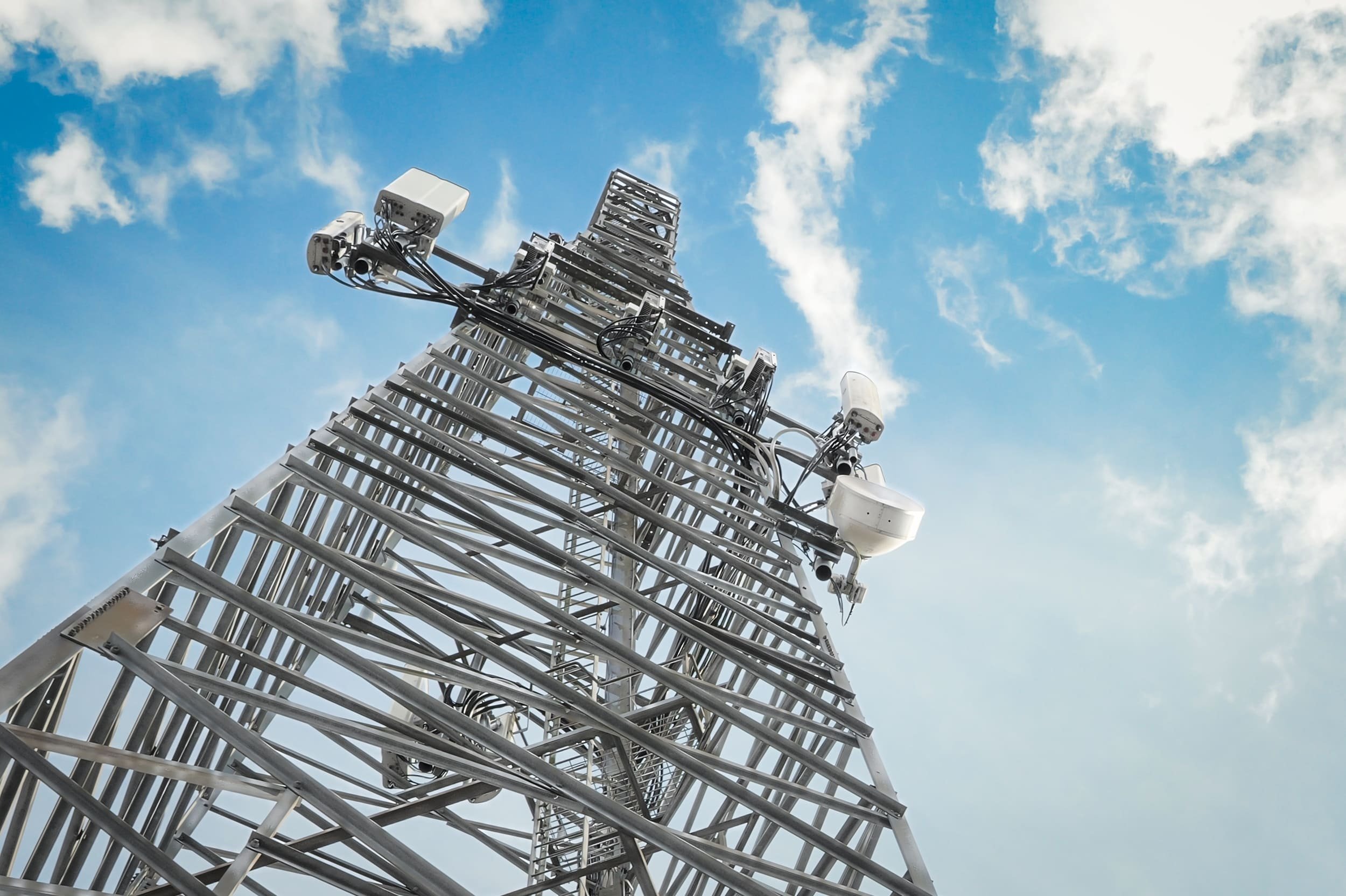 Un technicien peut venir mesurer les ondes chez vous sans que ça vous coûte un centime. © Nick Beer / Shutterstock