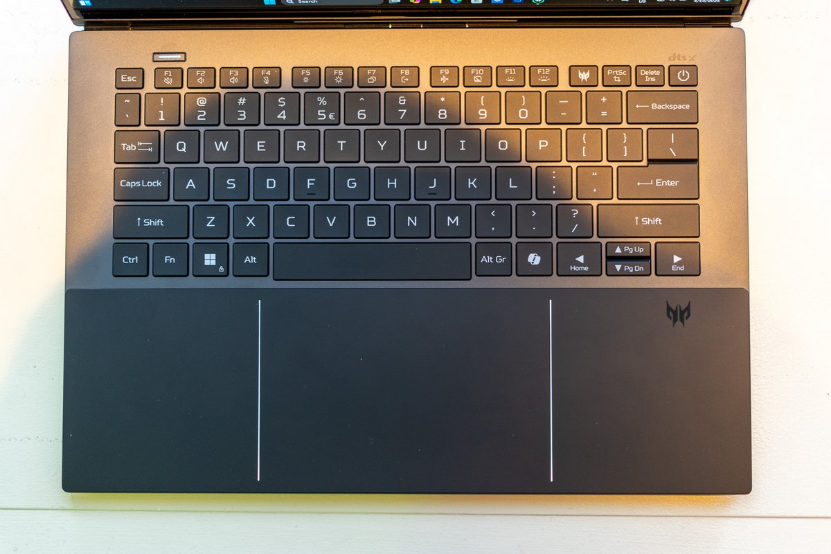 Le trackpad haptique est une nouveauté bienvenue chez Acer. © Clubic