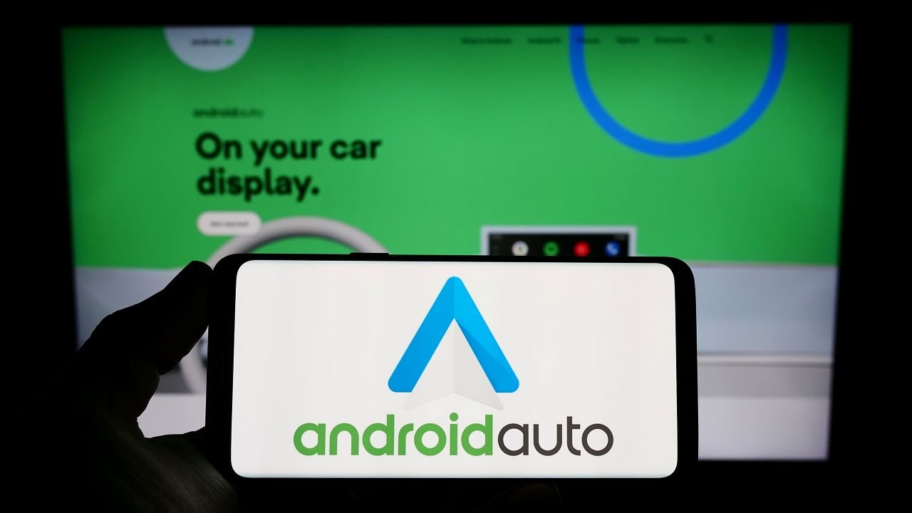 De la vidéo dans Android Auto ? Possible, mais sous conditions - ©T. Schneider / Shutterstock