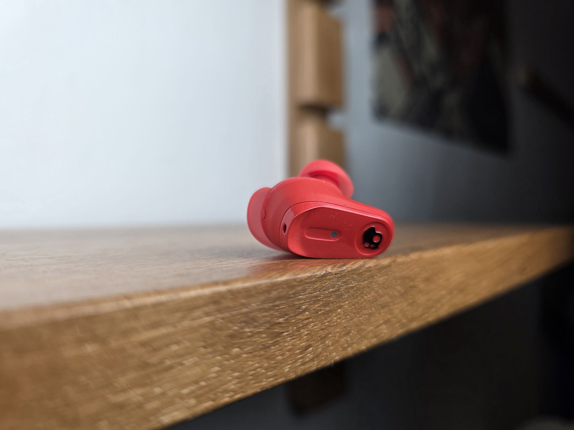 Les Skullcandy Method 360 ANC reprennent presque à l'identique les lignes des écouteurs Bose © Guillaume Fourcadier pour Clubic