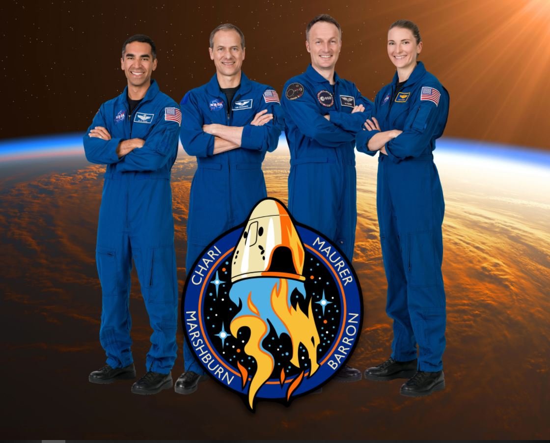 Le "portrait officiel" de l'équipage de la mission Crew-3, avec son écusson de mission avant le départ cet automne. Crédits NASA