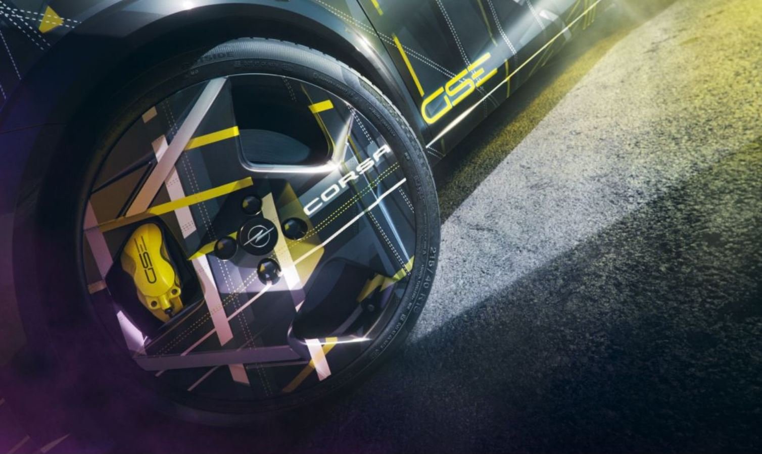 L'Opel Corsa GSE joue la carte du teasing, mais arrivera cette année. ©Opel