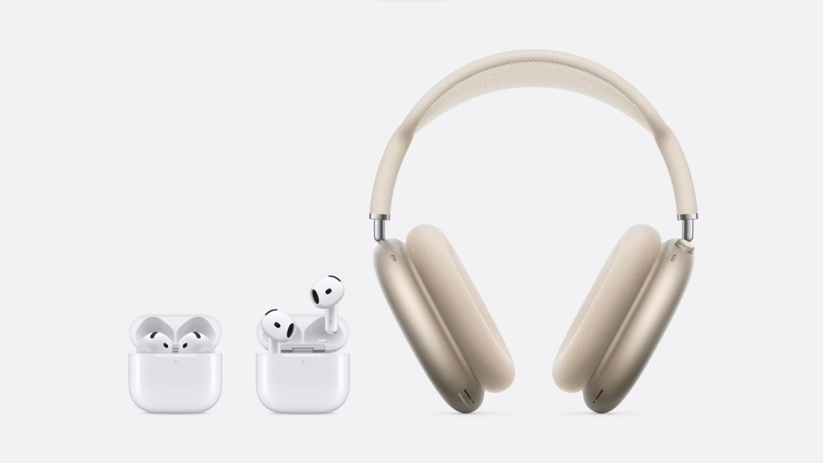 Le casque aux côtés des AirPods 4, également annoncés ce 9 septembre © Apple