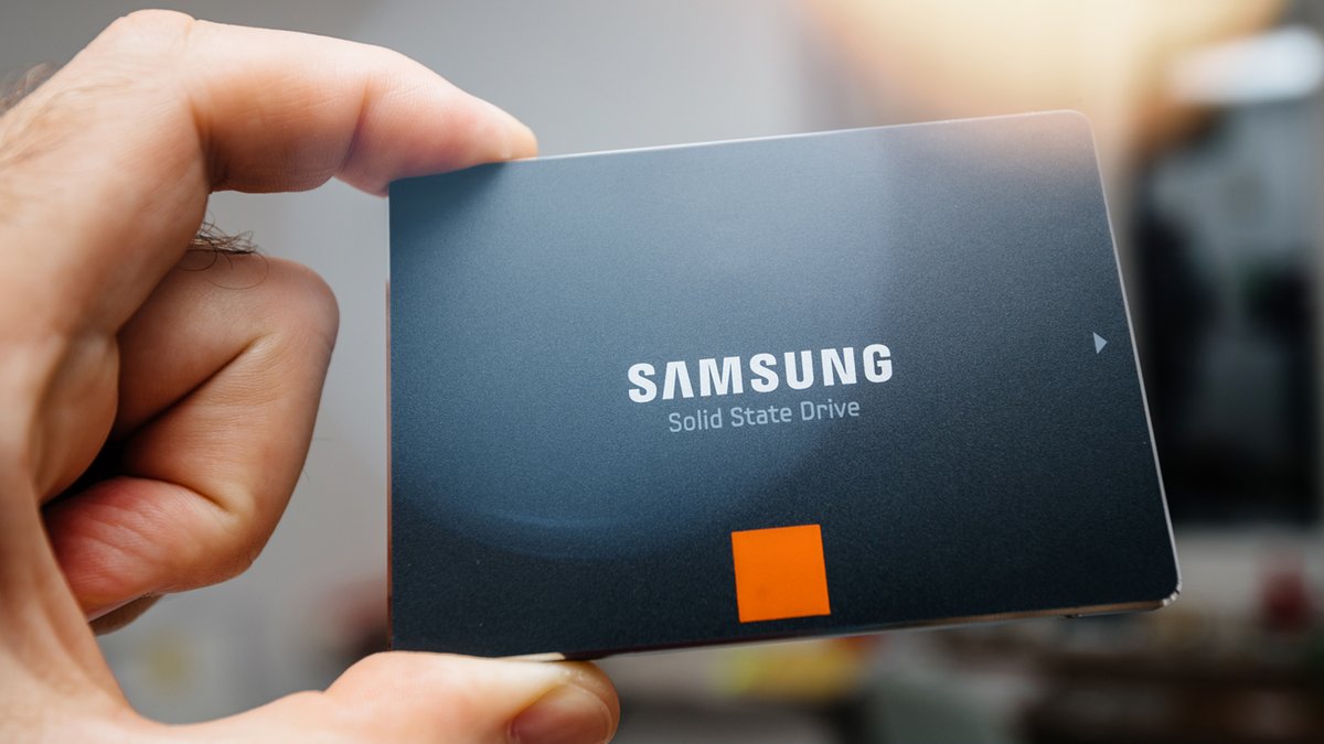 ssd_samsung1600