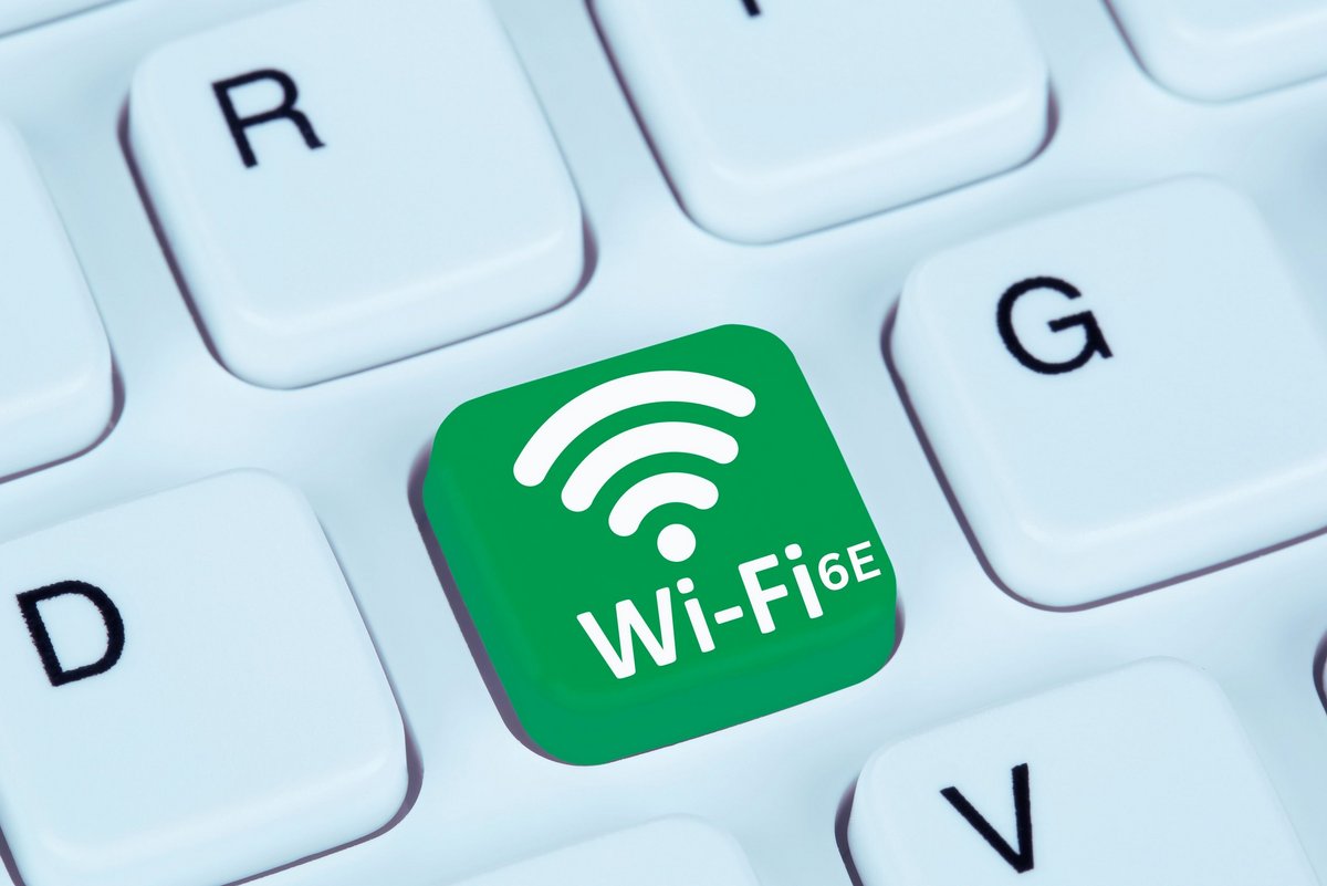 Le Wi-Fi 6E est désormais mieux pris en charge par Windows 11 © fewwords / Shutterstock