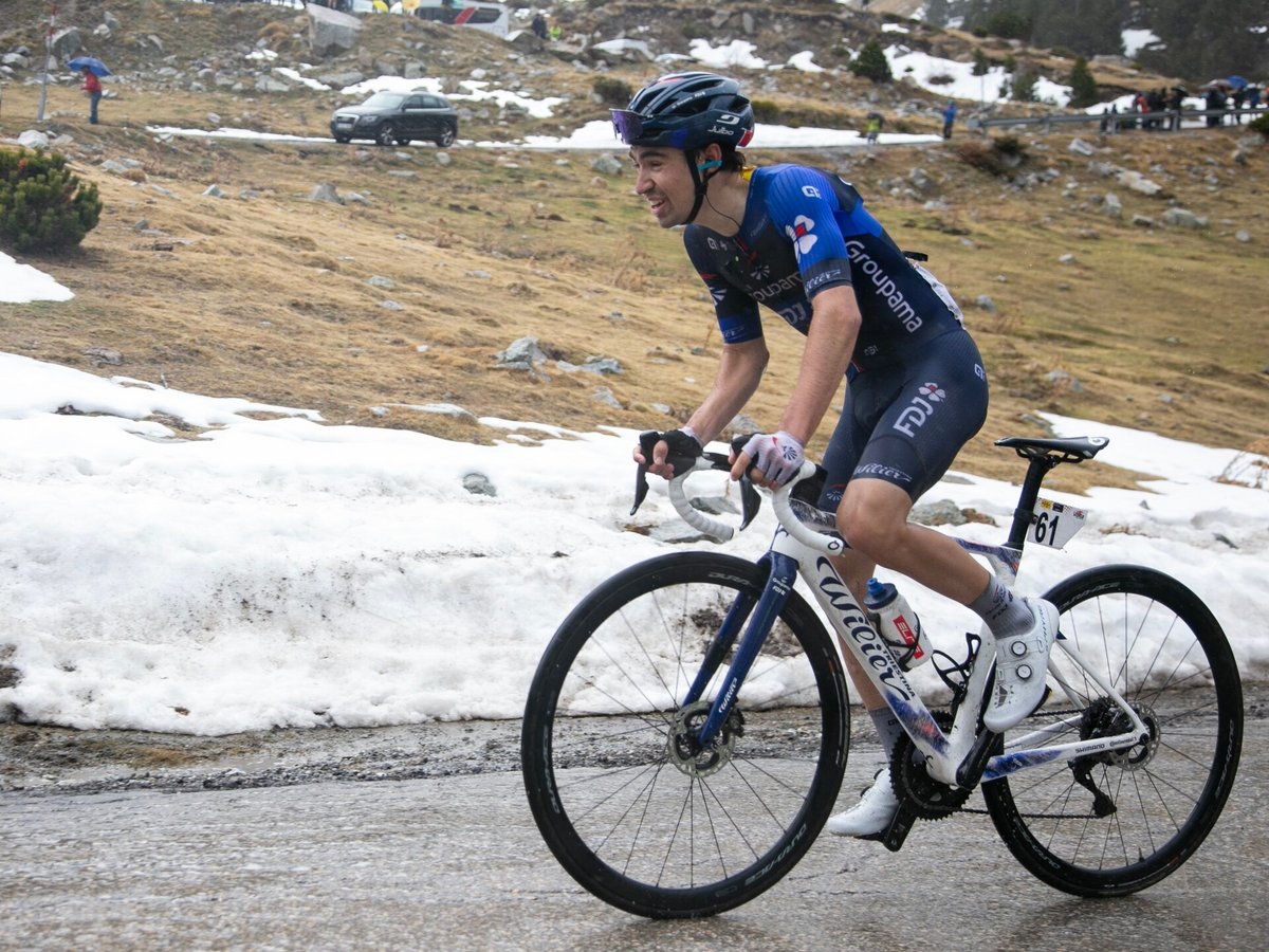 Lenny Martinez, en plein effort à Gérone, cet hiver © Lecker Studio / Shutterstock